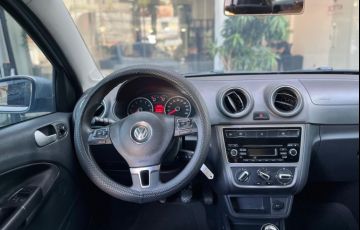 Volkswagen Voyage 1.6 Mi 8V Flex 4p Manual - Foto #9