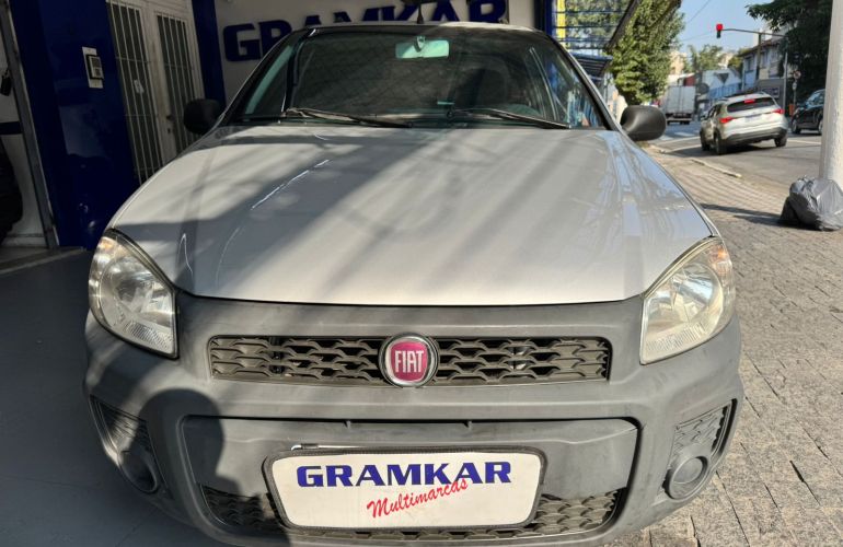 Fiat Strada Working 1.4 (Flex) - Foto #1