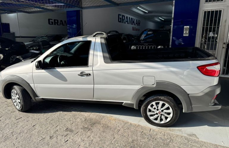 Fiat Strada Working 1.4 (Flex) - Foto #10