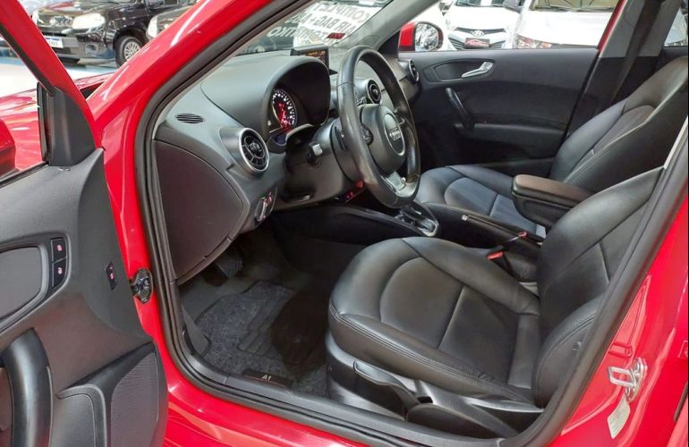 Audi A1 1.4 Tfsi Sportback Attraction 16V 122cv - Foto #6