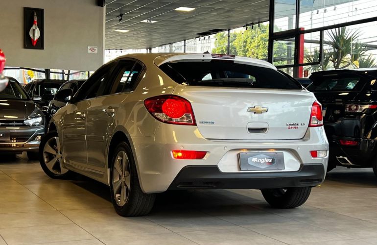 Chevrolet Cruze 1.8 LT Sport6 16v - Foto #4