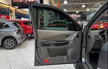 Hyundai Tucson 2.0 MPFi GLS 16V 143cv 2wd - Foto #5