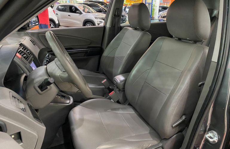 Hyundai Tucson 2.0 MPFi GLS 16V 143cv 2wd - Foto #7