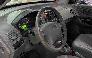 Hyundai Tucson 2.0 MPFi GLS 16V 143cv 2wd - Foto #8