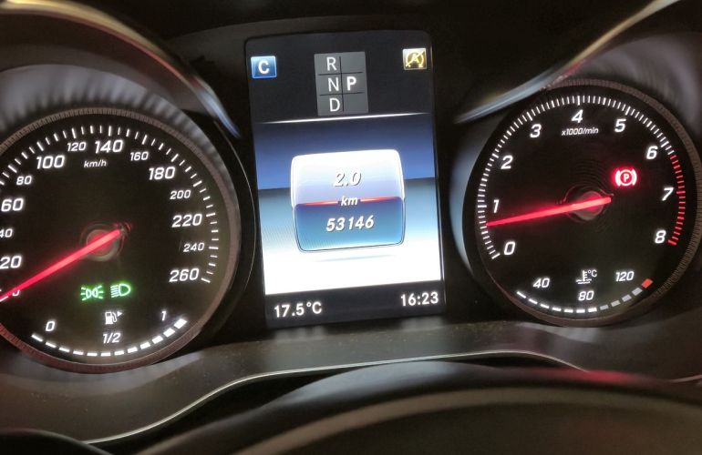Mercedes-Benz C 180 1.6 Cgi Exclusive 9g-tronic - Foto #6