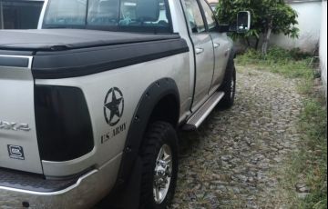 Dodge Ram 6.7 4x4 Laramie - Foto #6