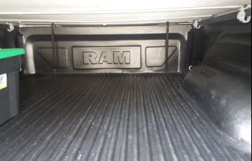Dodge Ram 6.7 4x4 Laramie - Foto #10