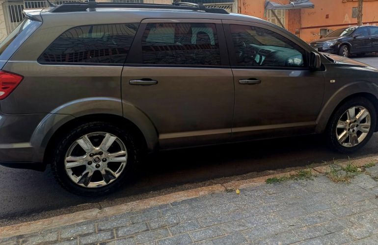 Fiat Freemont 2.4 16V Precision (Aut) - Foto #1