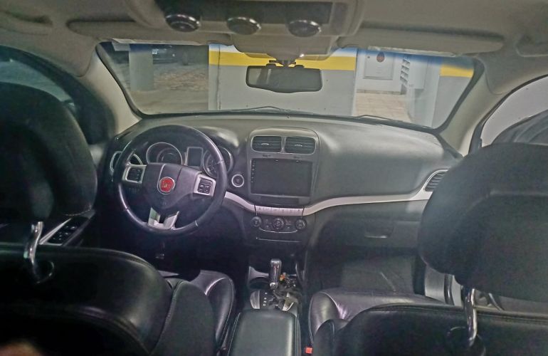 Fiat Freemont 2.4 16V Precision (Aut) - Foto #4
