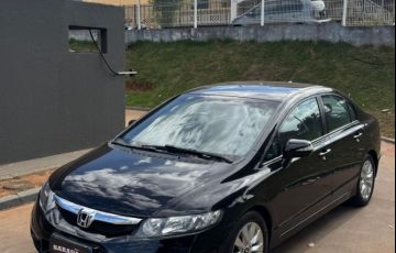 Honda Civic 1.8 Lxl 16v - Foto #2