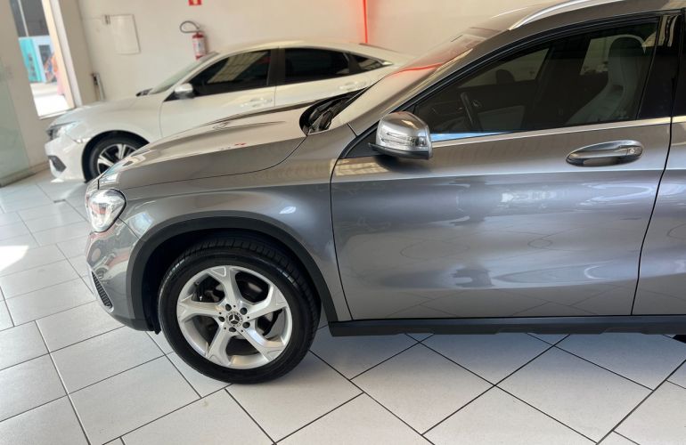 Mercedes-Benz Gla 200 1.6 Cgi Advance 16V Turbo - Foto #3