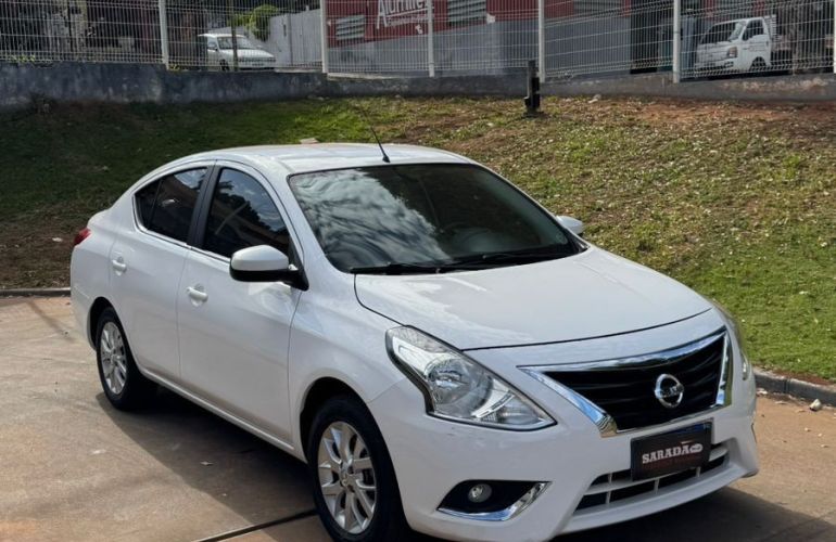 Nissan Versa 1.6 SV 16v - Foto #3