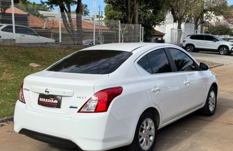 Nissan Versa 1.6 SV 16v - Foto #7