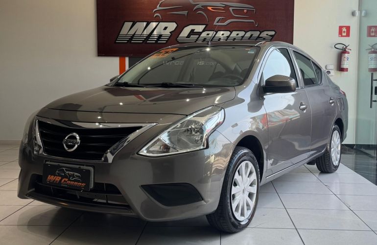 Nissan Versa 1.0 12v - Foto #2