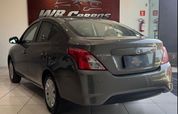 Nissan Versa 1.0 12v - Foto #3