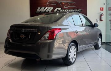 Nissan Versa 1.0 12v - Foto #4