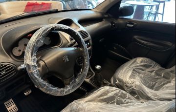 Peugeot 206 1.4 Presence 8V Flex 2p Manual - Foto #7