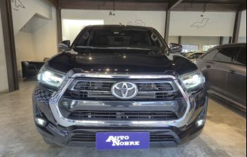 Toyota Hilux 2.8 D-4d Turbo CD Srv 4x4 - Foto #2