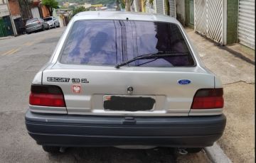 Ford Escort Hatch GL 1.8 - Foto #4