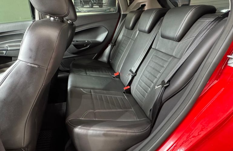 Ford Fiesta 1.0 EcoBoost Titanium Plus Hatch 12v - Foto #7