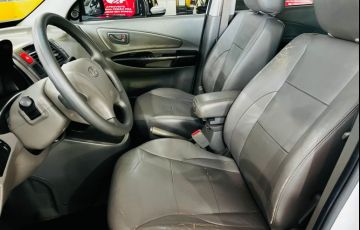 Hyundai Tucson 2.0 MPFi GLS 16V 143cv 2wd - Foto #8