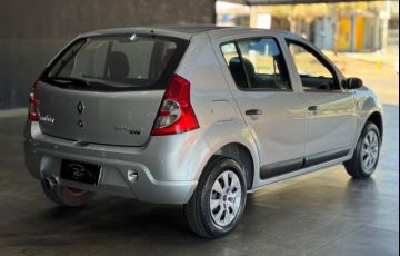 Renault Sandero Expression 1.0 16v - Foto #3