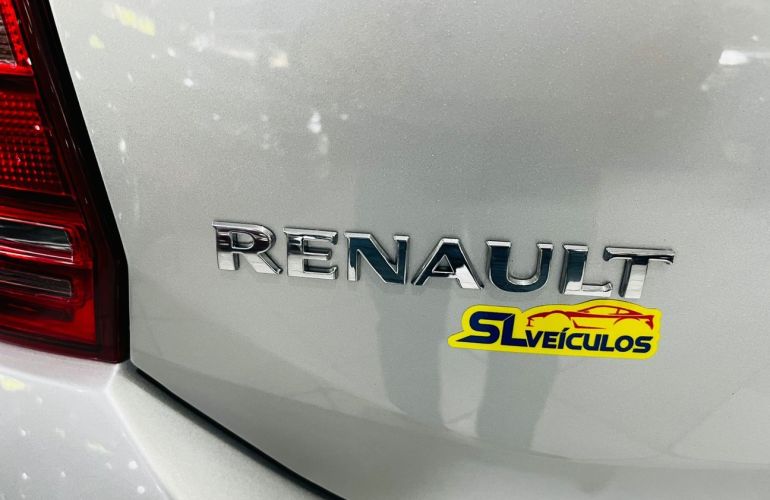 Renault Sandero 1.6 Expression 8v - Foto #8