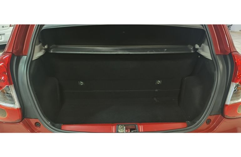 Toyota Etios XS 1.5 (Flex) (Aut) - Foto #9