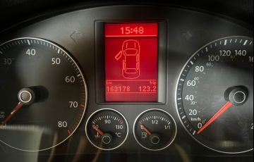 Volkswagen Jetta 2.5 I 20v 170cv - Foto #9