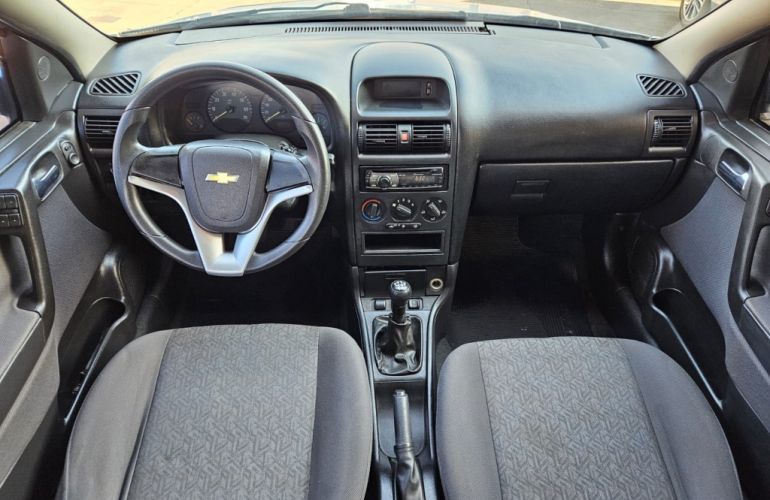 Chevrolet Astra Hatch Advantage 2.0 (Flex) - Foto #9