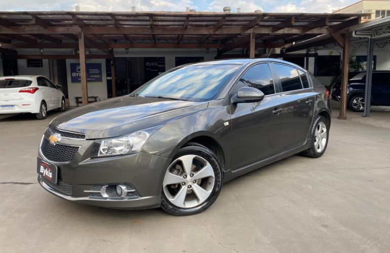 Chevrolet Cruze Sport6 LT 1.8 16V Ecotec (Aut) (Flex) - Foto #1