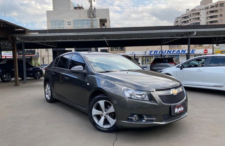 Chevrolet Cruze Sport6 LT 1.8 16V Ecotec (Aut) (Flex) - Foto #4