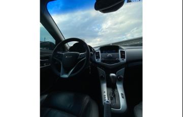 Chevrolet Cruze Sport6 LT 1.8 16V Ecotec (Aut) (Flex) - Foto #9