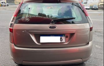 Ford Fiesta 1.0 Rocam Hatch 8v - Foto #6
