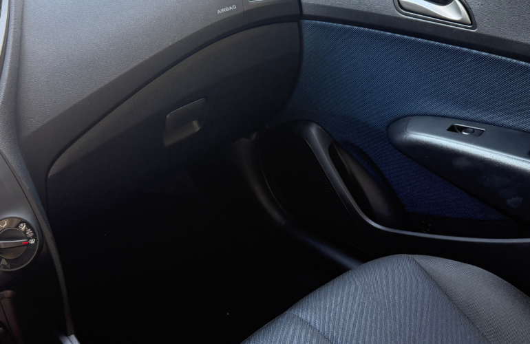Hyundai HB20 1.6 Comfort Plus - Foto #9