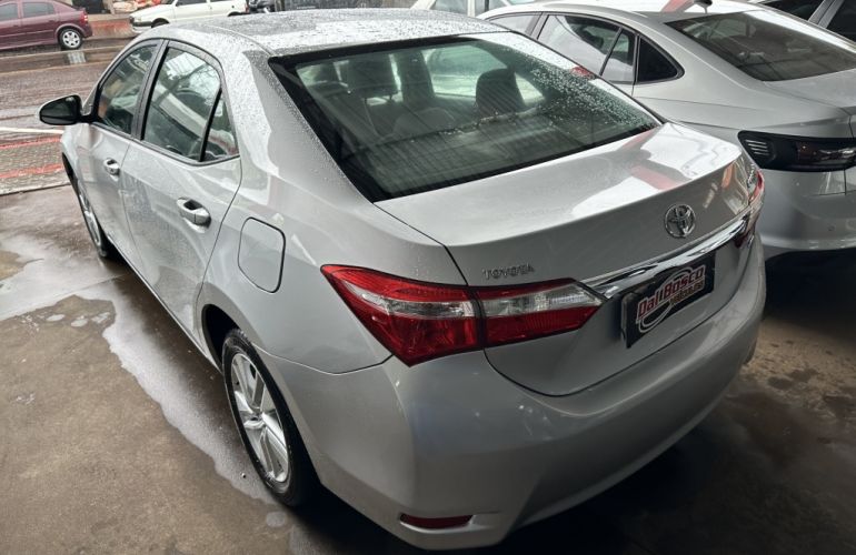 Toyota Corolla 1.8 Dual VVT-i GLi (Flex) - Foto #4