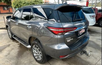 Toyota SW4 2.8 TDI SRX 7L 4x4 - Foto #4
