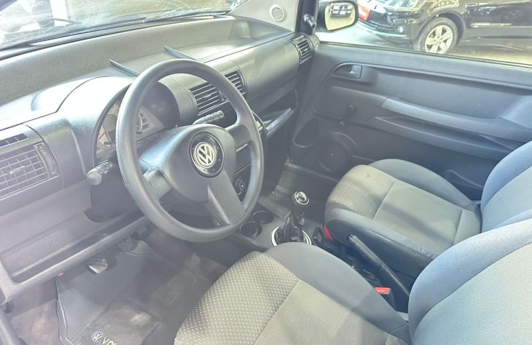 Volkswagen Fox 1.0 Mi 8V Flex 2p Manual - Foto #8