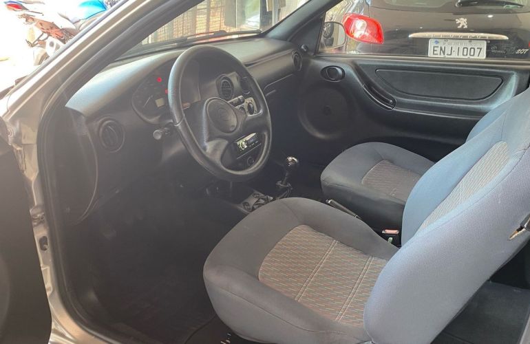 Chevrolet Celta 1.0 MPFi 8v - Foto #9