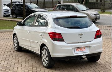 Chevrolet Onix 1.4 MPFi LT 8v - Foto #2
