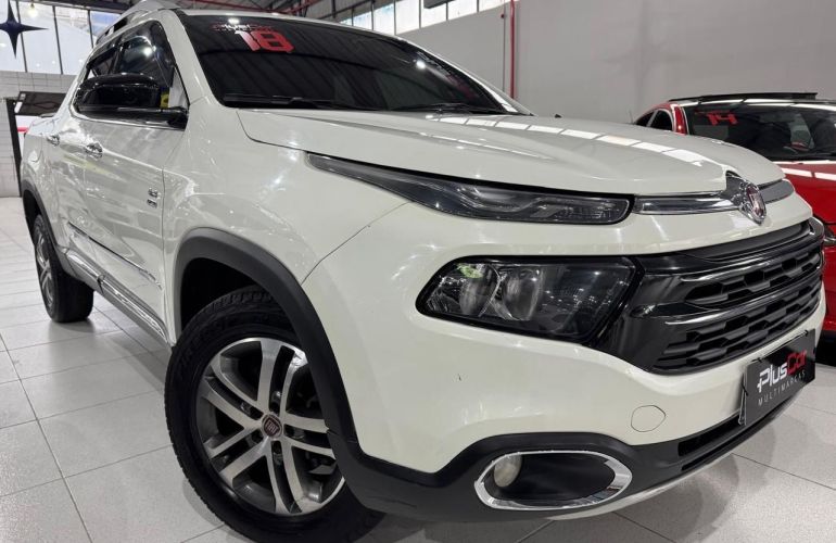 Fiat Toro 2.0 16V Turbo Volcano 4WD At9 - Foto #2