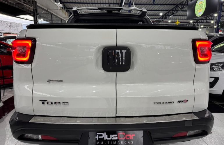 Fiat Toro 2.0 16V Turbo Volcano 4WD At9 - Foto #6