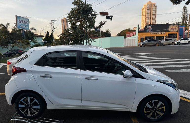 Hyundai Hb20 1.6 Premium 16v - Foto #4