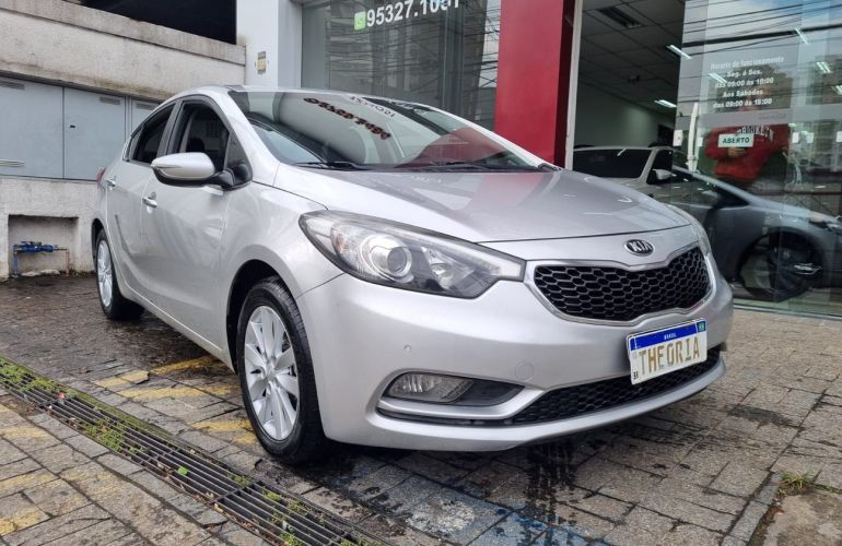 Kia Cerato 1.6 Sx 16v - Foto #3