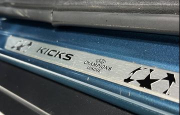 Nissan Kicks 1.6 16V Flexstart Uefa Champions League - Foto #7