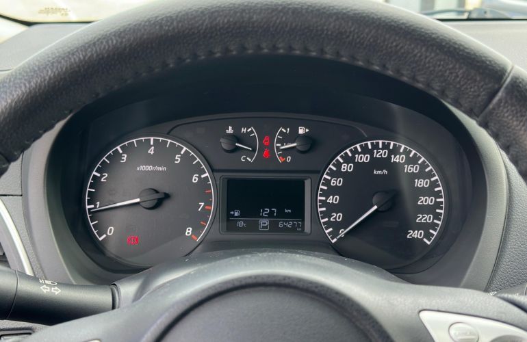 Nissan Sentra 2.0 SV 16V Flexstart - Foto #6