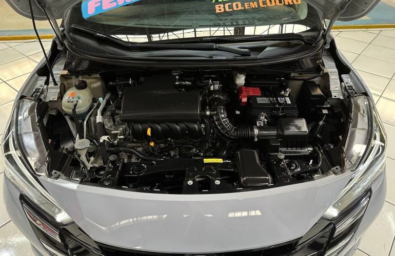 Nissan Versa 1.6 16V Exclusive - Foto #3