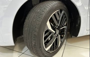 Nissan Versa 1.6 16V Exclusive - Foto #5