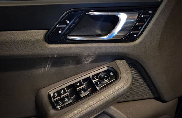 Porsche Macan 2.0 16v - Foto #6