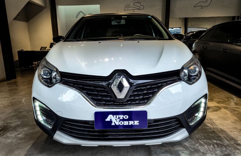 Renault Captur 1.6 16V Sce Intense - Foto #2